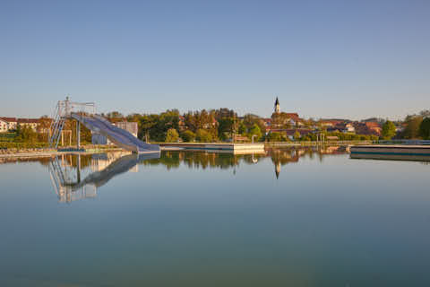 Gemeinde Mitterskirchen Landkreis Rottal-Inn Naturbad am Wassergarten (Dirschl Johann) Deutschland PAN